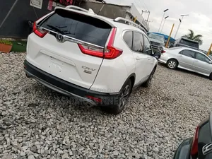 Honda CR-V LX 2021 White
