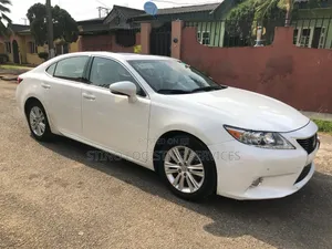 Lexus ES 2014 White