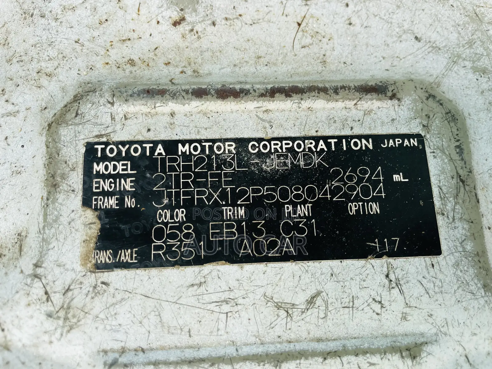 Toyota HiAce 2014 White