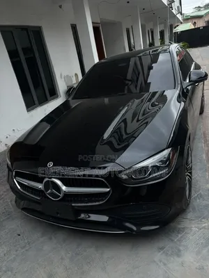 Mercedes-Benz C300 2023 Black