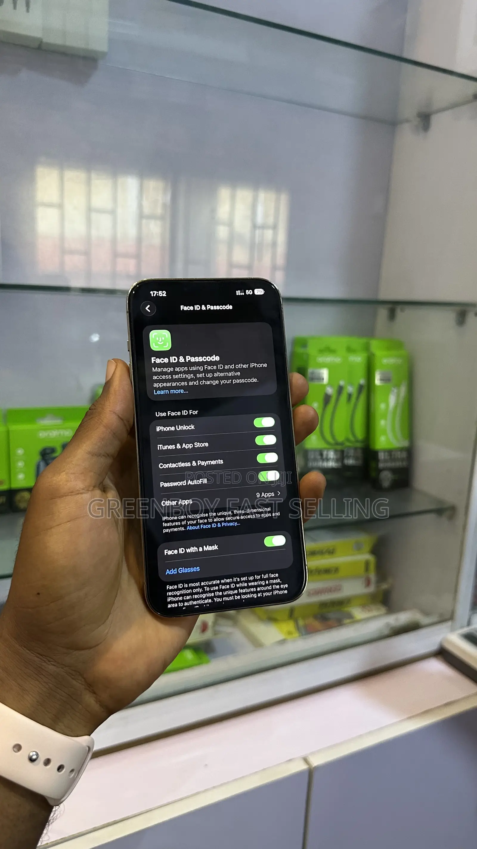 Apple iPhone 13 Pro Max 1 TB Gold