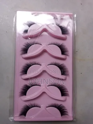 Premium Eyelashes