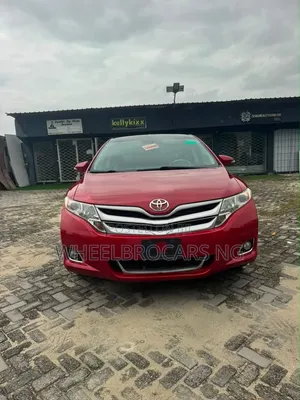 Toyota Venza Limited 2014 Red