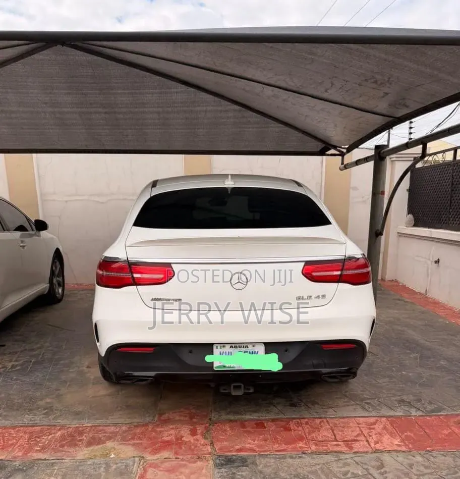 Mercedes-Benz GLE-Class 2017 White
