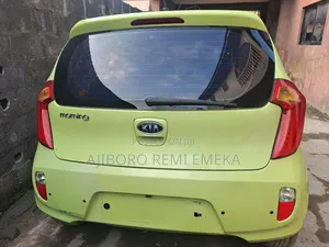 Kia Morning 2011 Green