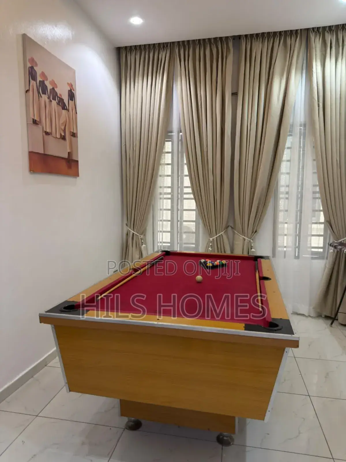 Furnished Room at Orchid