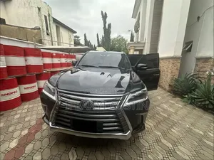 Lexus LX 2020 Black