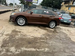 Toyota Venza 2012 Brown