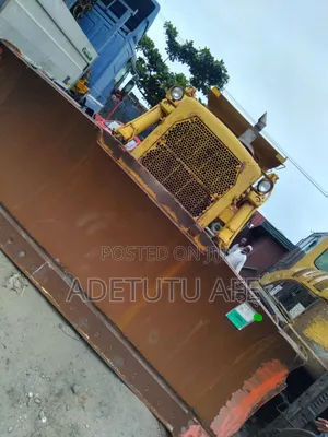 D8 Bulldozer Caterpillar