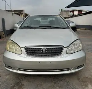 Toyota Corolla 2004 Silver