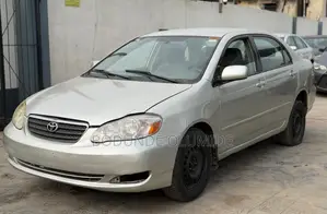 Toyota Corolla 2004 Silver