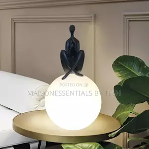 Humanoid Sculpture Table Lamp