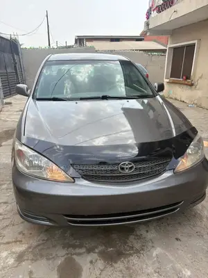 Toyota Camry 2004 Gray