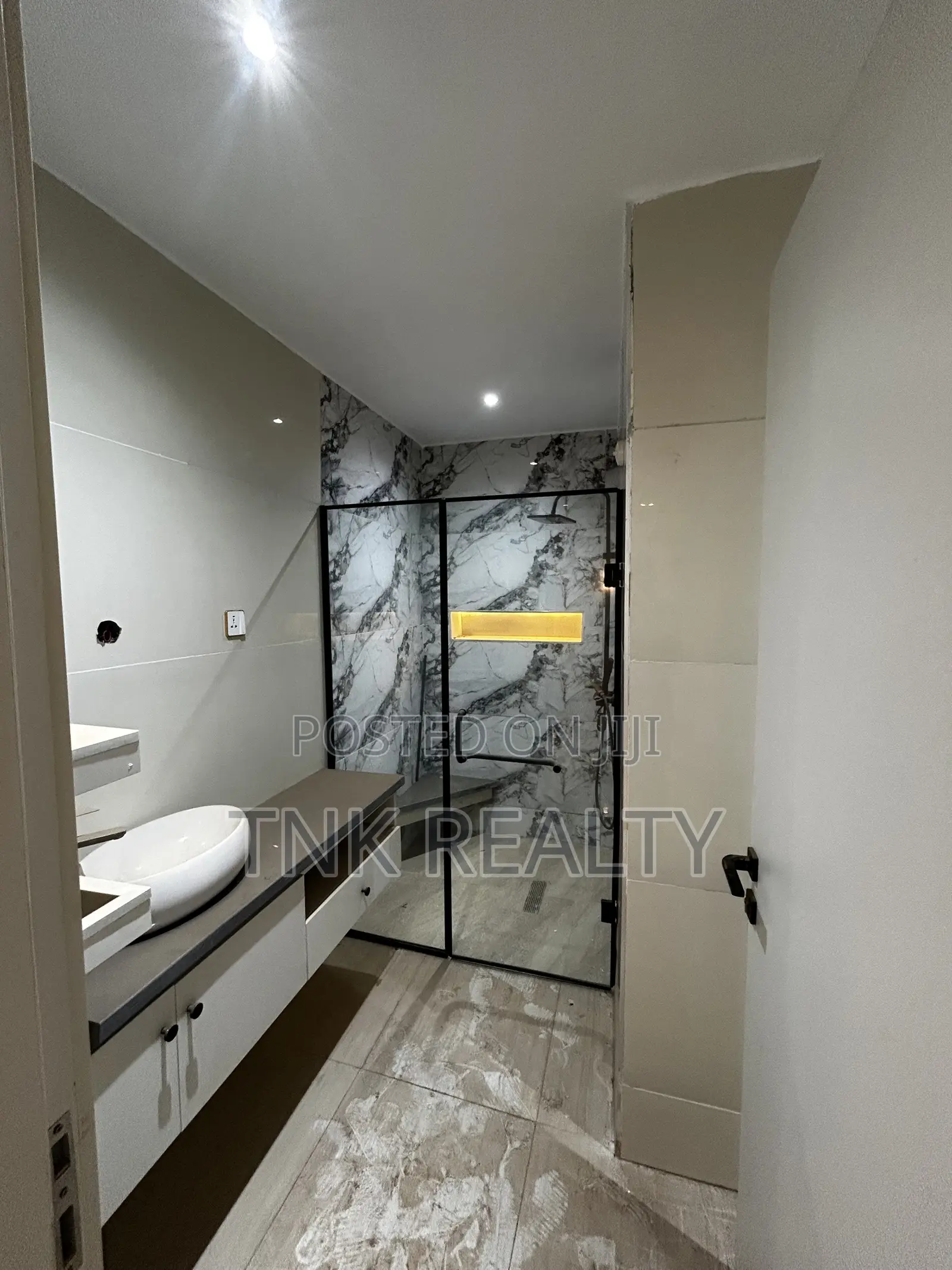 Newly Built Terrace Duplex With BQ