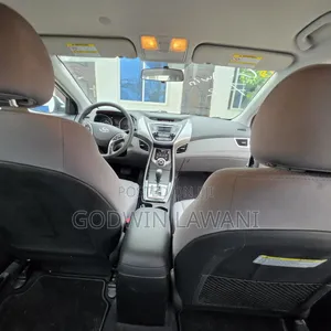 Hyundai Elantra 2013 Silver