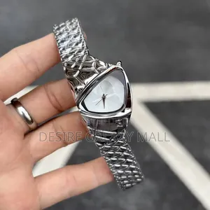 XVIP LUXURY Vintage-Style Y2K Geometric Stainless Steel Wristwatch