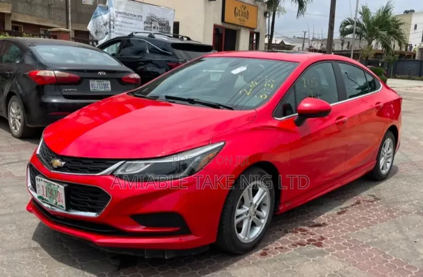 Chevrolet Cruze 2017 Red