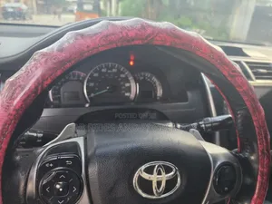 Toyota Camry 2014 Red