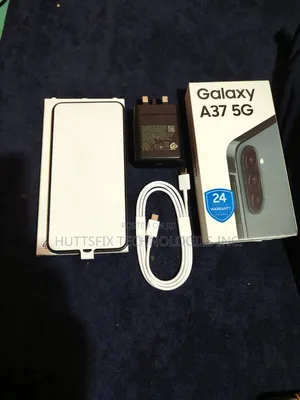 New Samsung Galaxy A37 128 GB Green