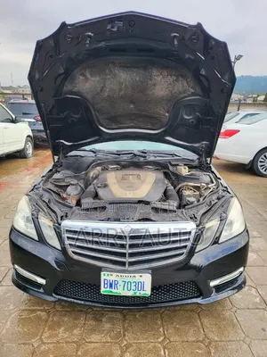 Mercedes-Benz E350 2011 Black