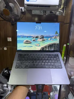 Laptop Apple MacBook Pro 2024 M4 Max 36GB Apple M4 Max SSD 1T