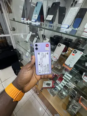 Apple iPhone 11 128 GB Purple
