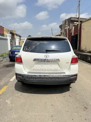 Toyota Highlander 2012 White