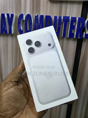New Apple iPhone 17 Pro 256 GB Silver
