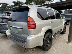 Lexus GX 470 Sport Utility 2006 Gold