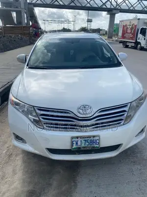 Toyota Venza 2011 White