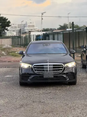 Mercedes-Benz S-Class 2022 Black