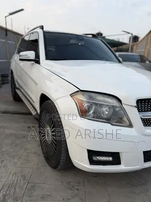 Mercedes-Benz GLK-Class 350 4MATIC 2012 White