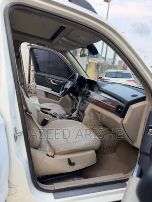 Mercedes-Benz GLK-Class 350 4MATIC 2012 White