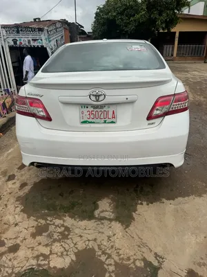 Toyota Camry 2011 White