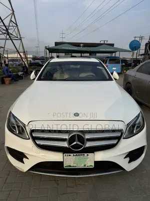 Mercedes-Benz E300 2017 White