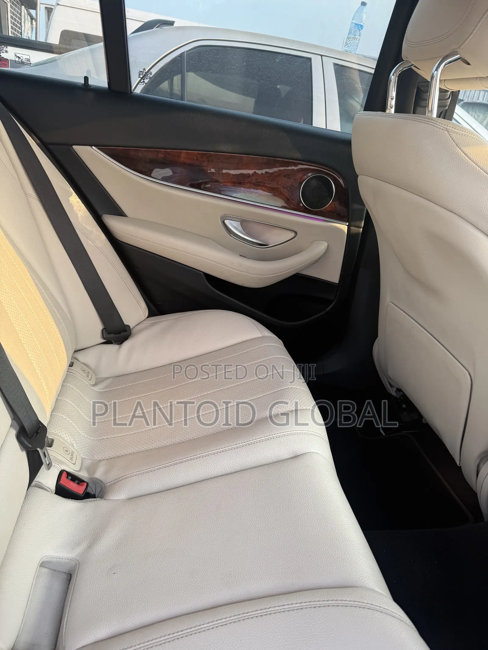 Mercedes-Benz E300 2017 White