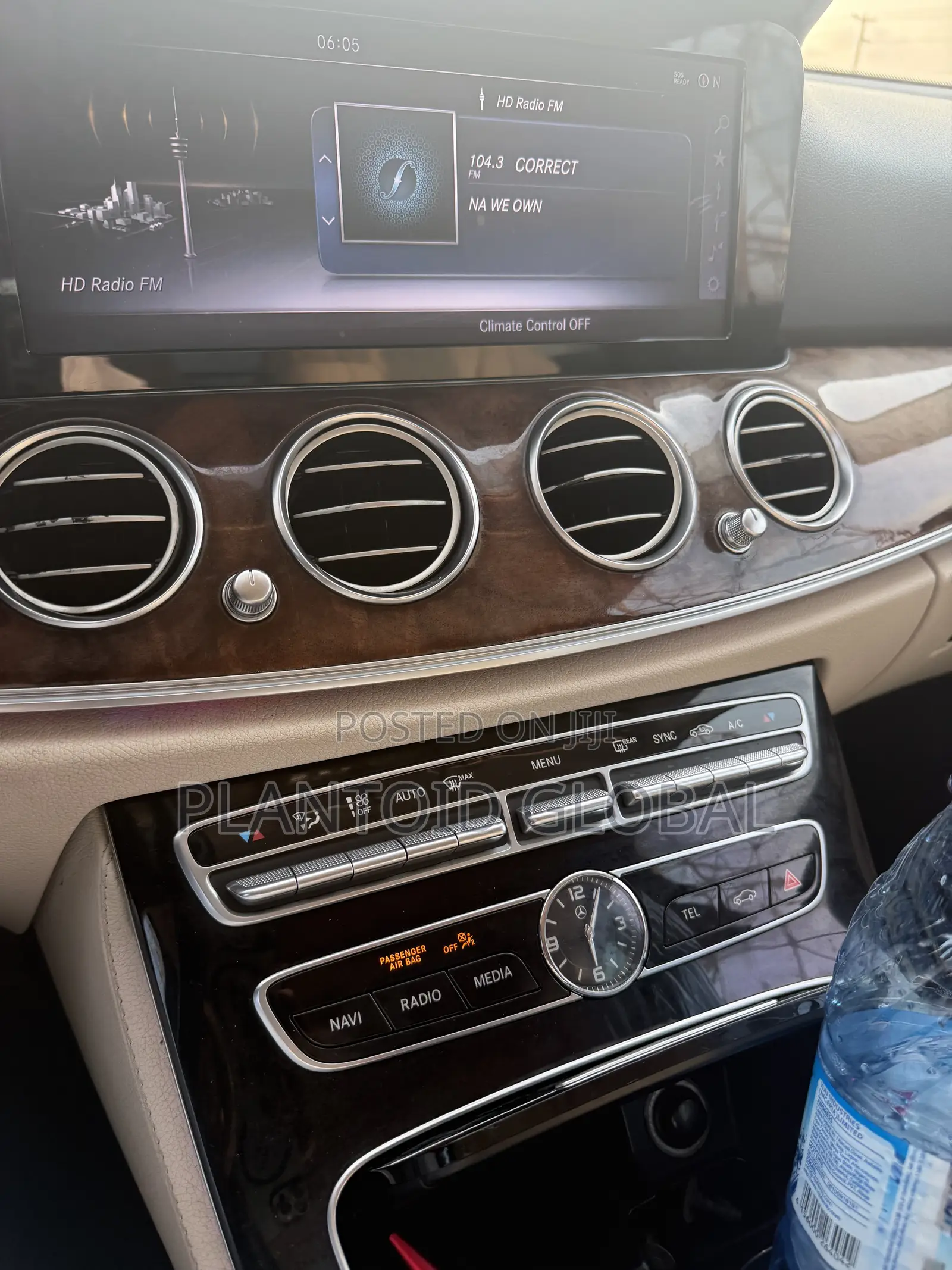 Mercedes-Benz E300 2017 White