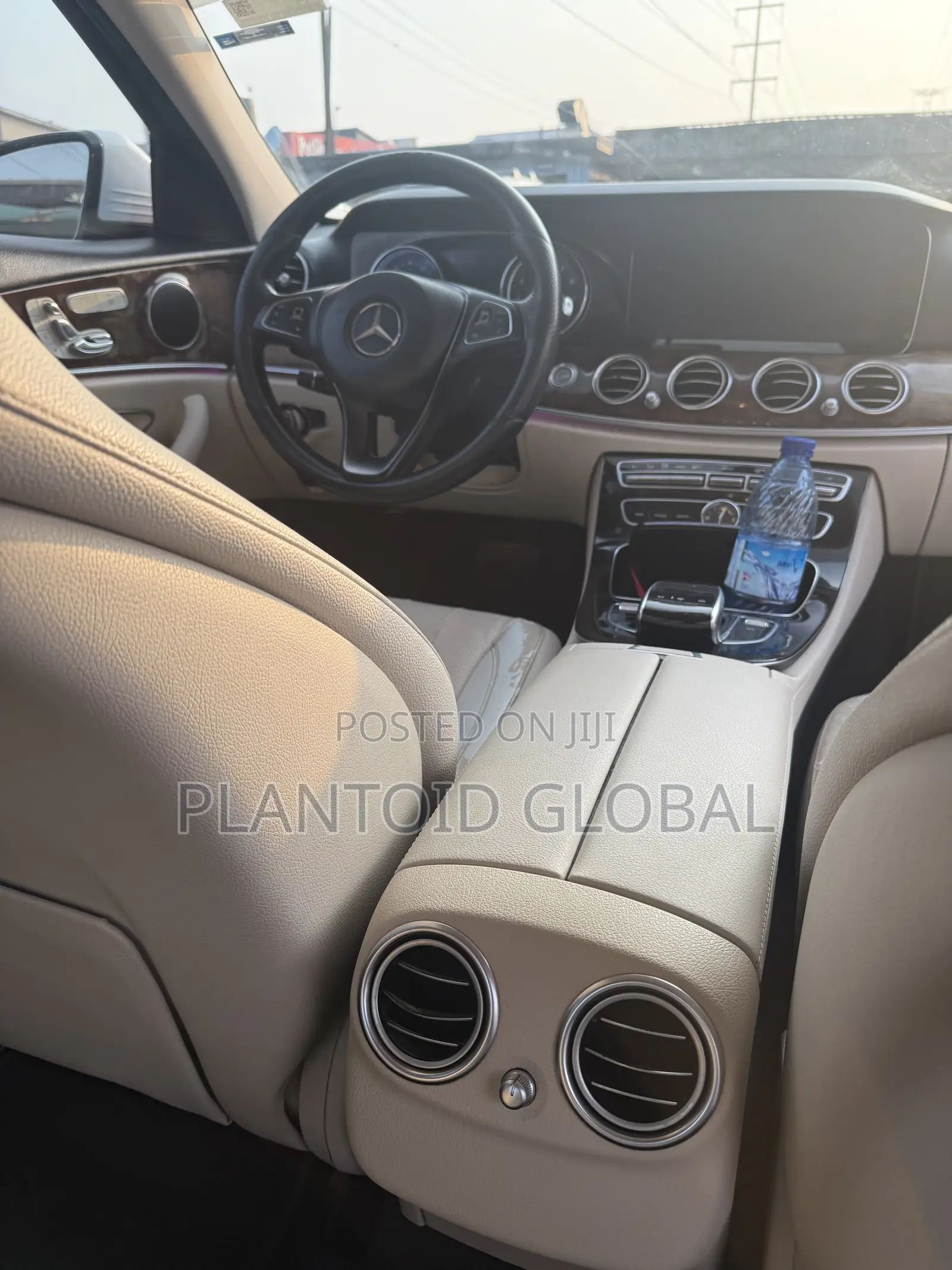 Mercedes-Benz E300 2017 White