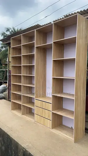 8by8 Wardrobe HDF