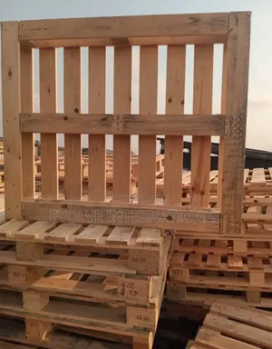 Wheel Wooden Pallets