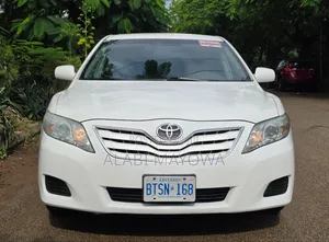 Toyota Camry 2010 White