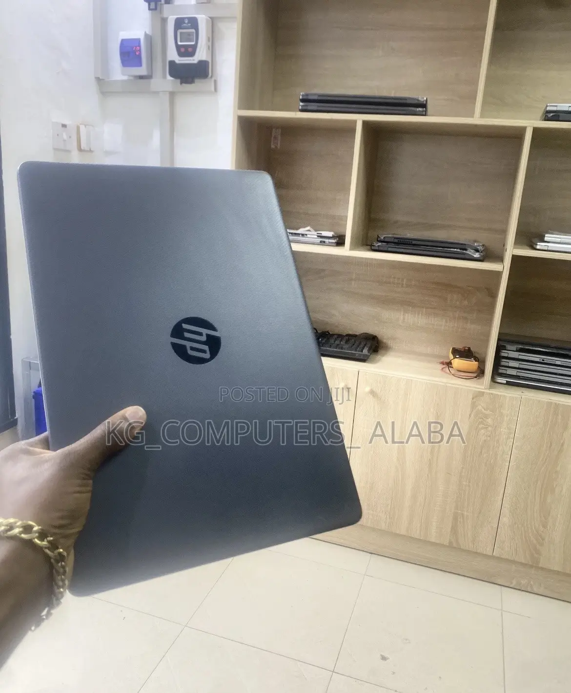 Laptop HP 250 G7 8GB Intel Core i5 HDD+SSD 256GB