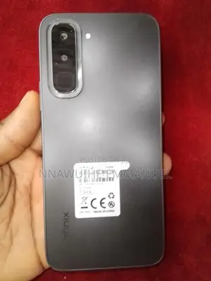 Infinix Hot 70 128 GB Black