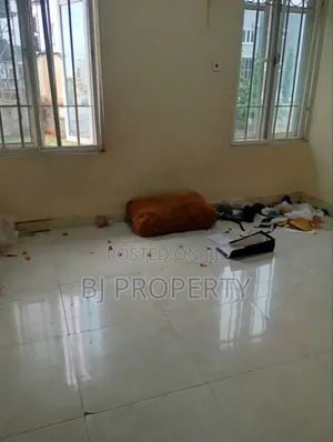 2bdrm Block of Flats in F O 1, Kubwa for rent