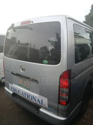 Toyota HiAce 2016 Grey