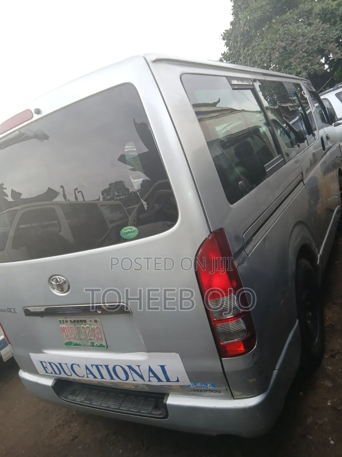 Toyota HiAce 2016 Grey