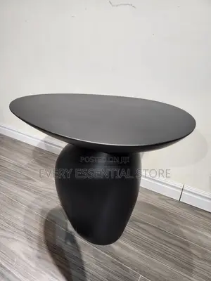 Sturdy Home Side Table/Stool With Smooth Pebble Design