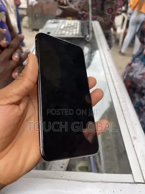 Apple iPhone XS Max 64 GB Gold
