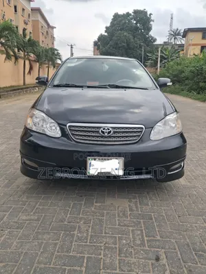 Toyota Corolla 2005 Black
