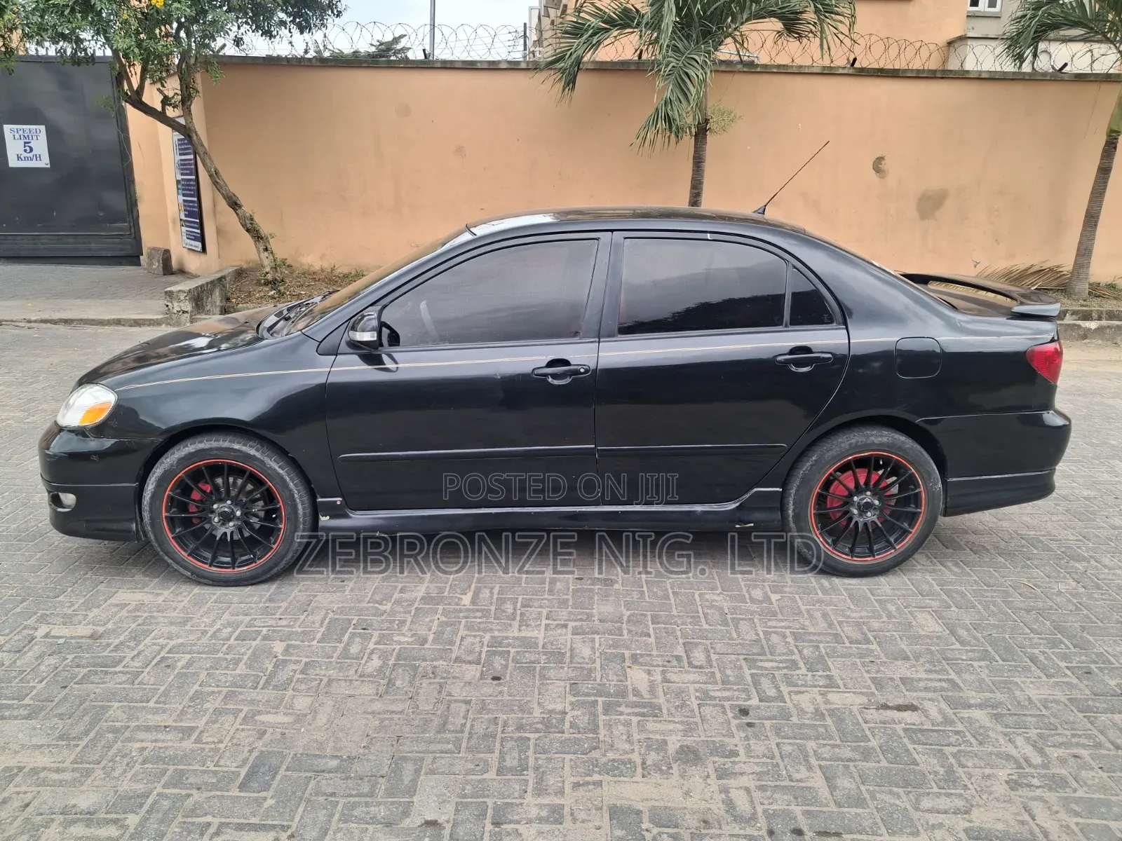 Toyota Corolla 2005 Black
